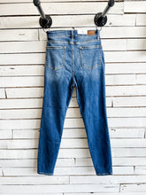Load image into Gallery viewer, Sasha Judy Blue Skinny Jeans