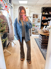 Load image into Gallery viewer, Oversized Denim Shacket