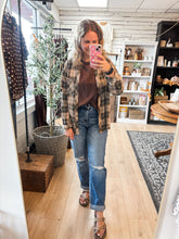 Load image into Gallery viewer, Hunter Plaid Flannel