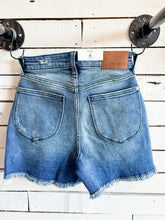 Load image into Gallery viewer, Lilly Judy Blue Frayed Hem High Rise Shorts