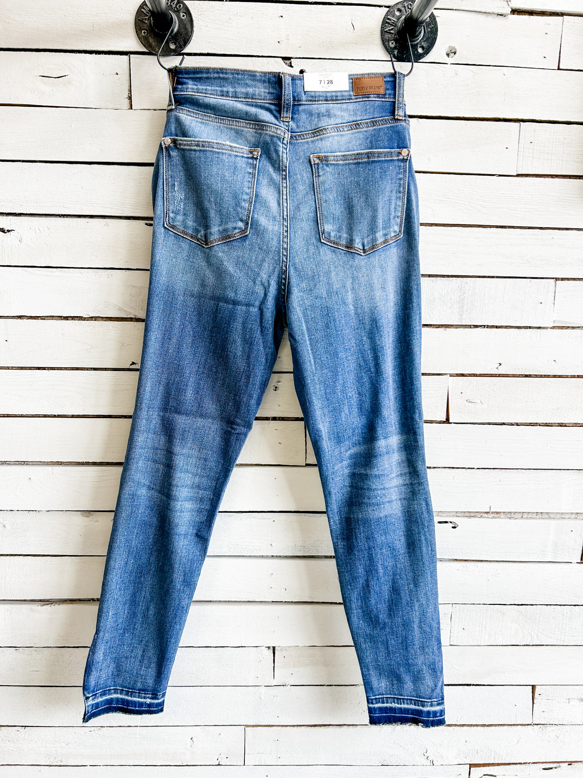 Cassie Judy Blue High Rise Skinny Fit Ankle Side Slit Jean