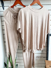 Load image into Gallery viewer, Ash Mocha Ribbed Set
