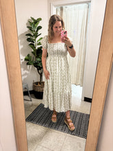 Load image into Gallery viewer, Olive Wavy Floral Midi Dress
