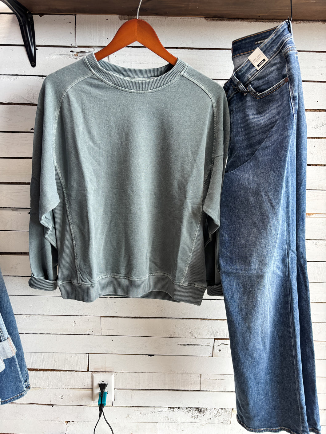 Ash Jade Washed Pullover
