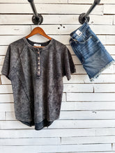 Load image into Gallery viewer, Black Acid Wash Button Seam Detail Top
