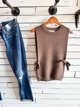 Load image into Gallery viewer, Brown Sweater vest

