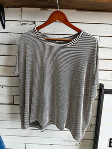 Black/White Stripe Ribbed Top