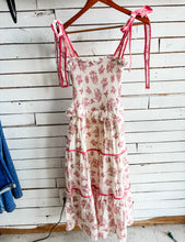 Load image into Gallery viewer, Burgundy Floral Maxi Dress
