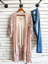 Load image into Gallery viewer, Blush Floral Mix Kimono
